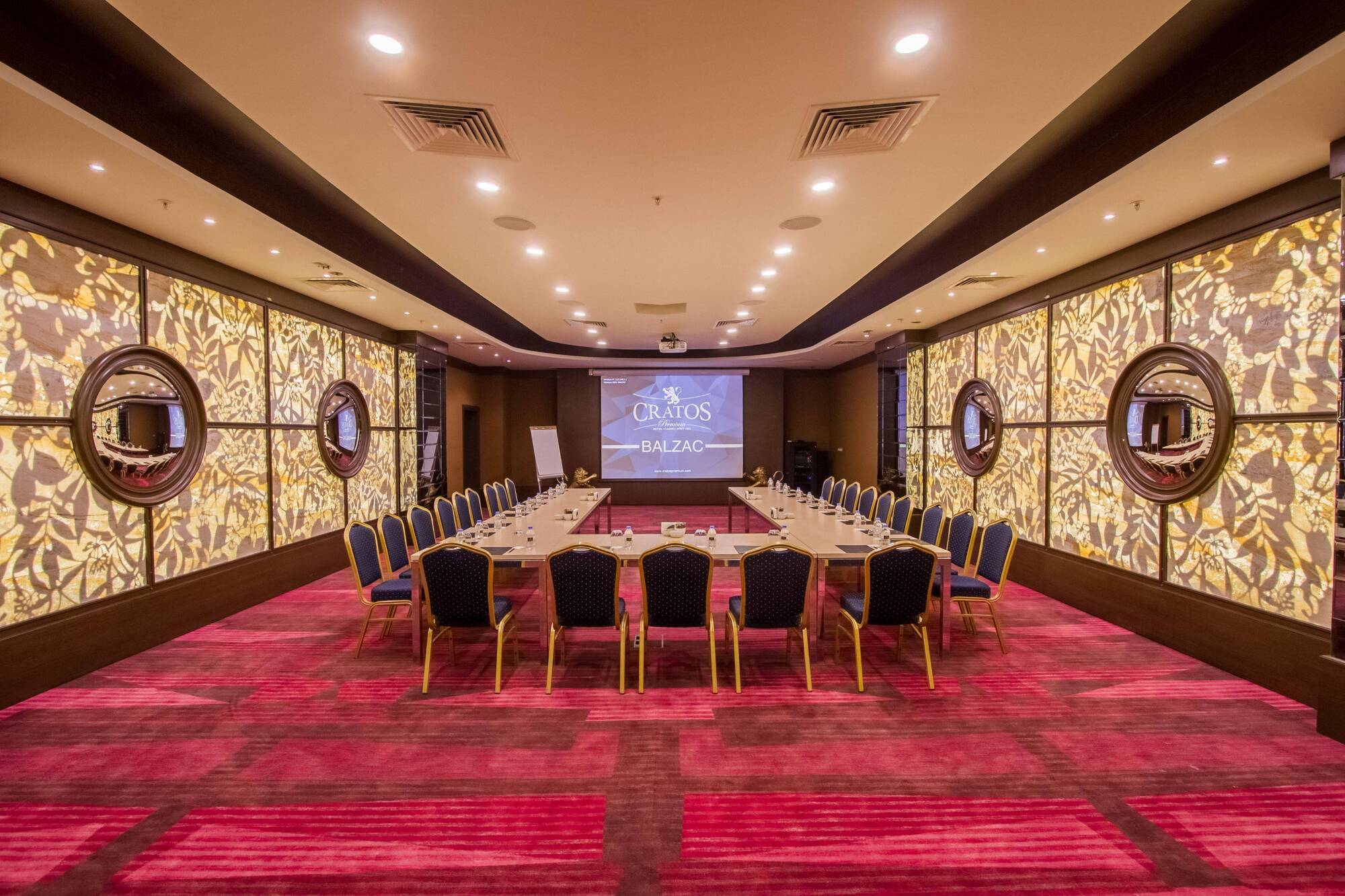 Cratos Premium Hotel, Casino, Port & Spa Kazaphani Dış mekan fotoğraf